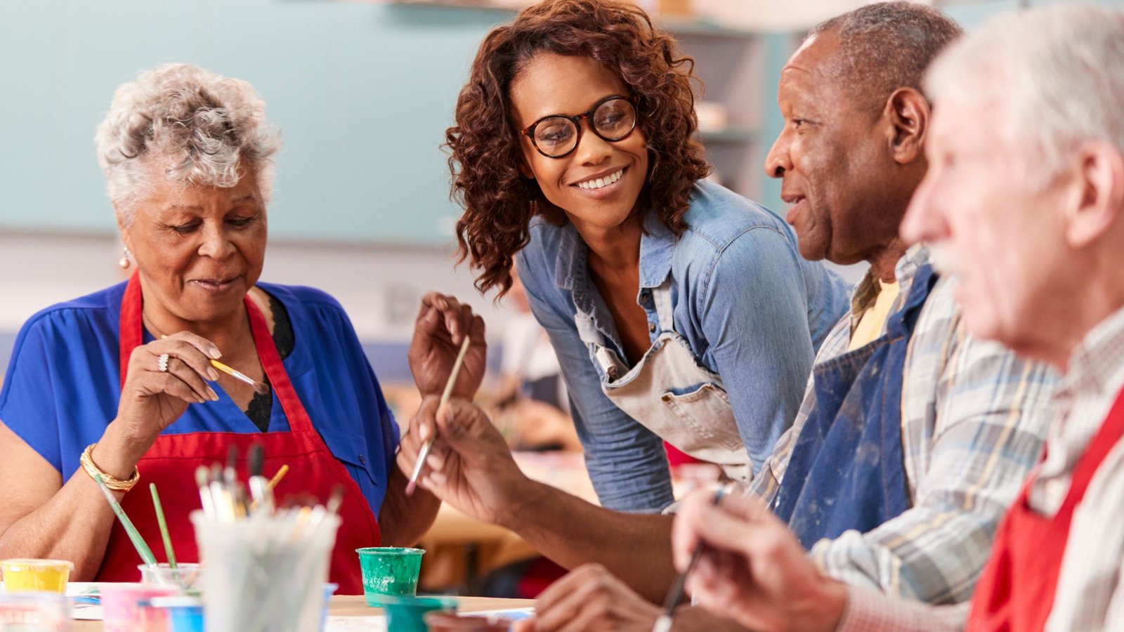 Benefits of living in a senior community