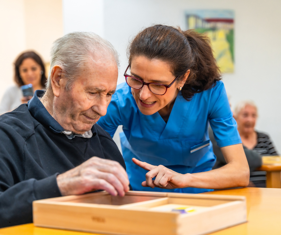 Memory Care vs. Assisted Living: What’s the Difference?